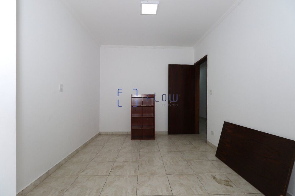 Casa à venda e aluguel com 5 quartos, 211m² - Foto 12