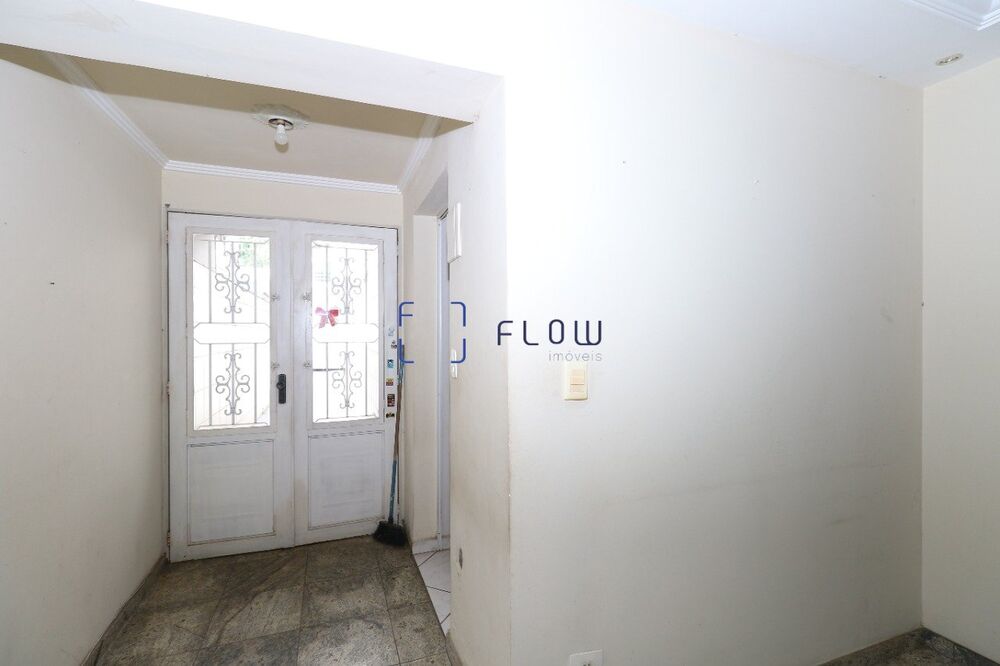 Casa à venda e aluguel com 5 quartos, 211m² - Foto 35