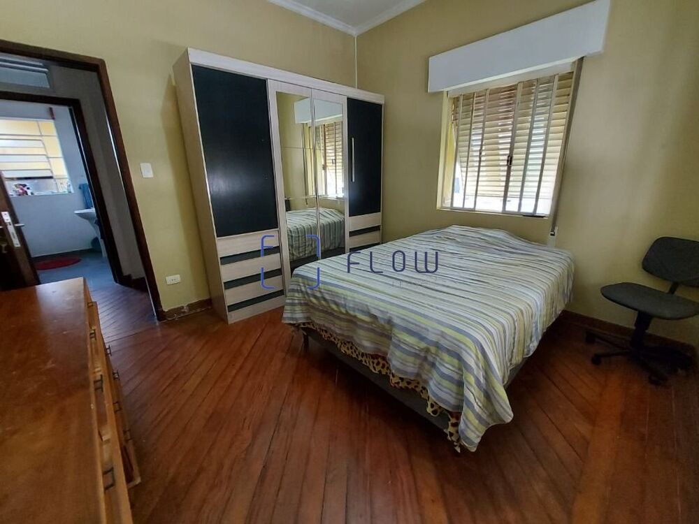 Casa à venda com 4 quartos, 220m² - Foto 11
