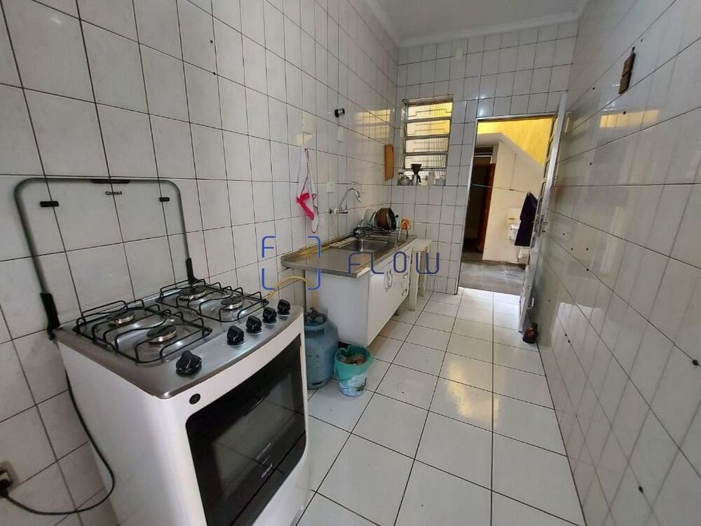 Casa à venda com 4 quartos, 220m² - Foto 4