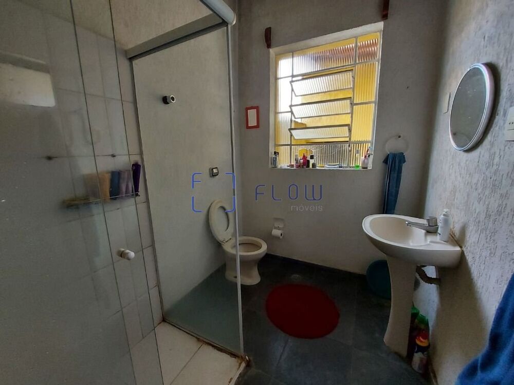 Casa à venda com 4 quartos, 220m² - Foto 15