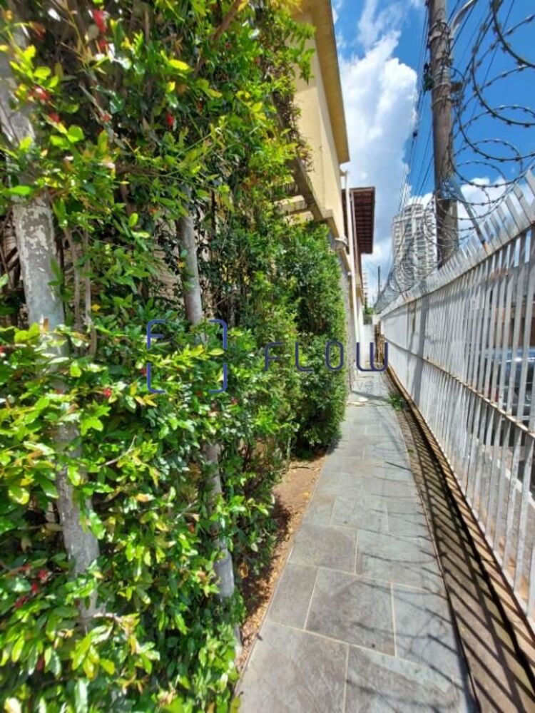 Casa à venda com 4 quartos, 220m² - Foto 21