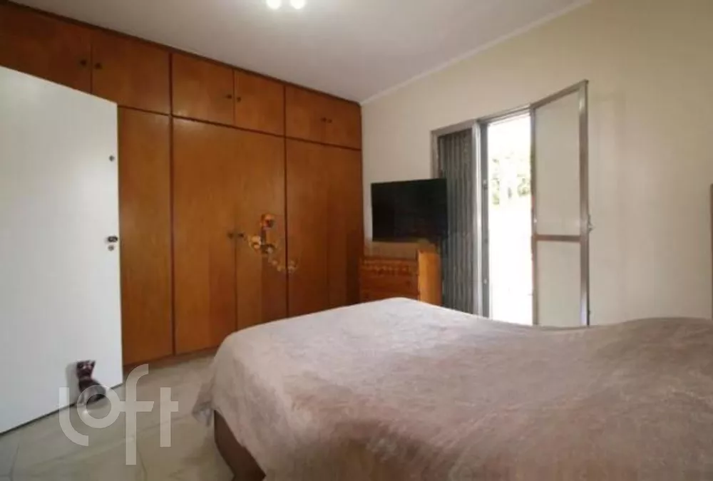 Casa à venda com 3 quartos, 169m² - Foto 7