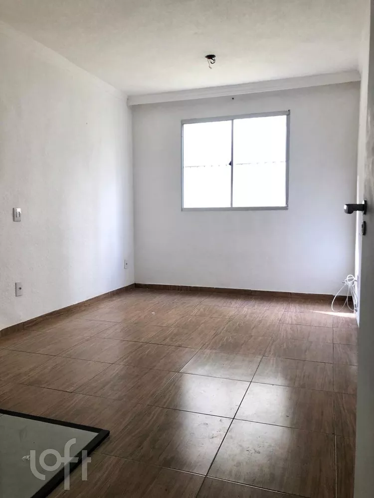 Apartamento à venda com 2 quartos, 39m² - Foto 3