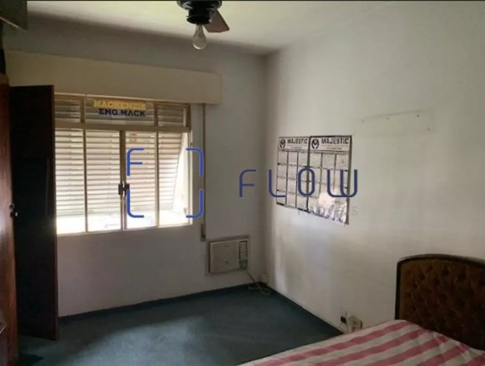 Casa à venda e aluguel com 3 quartos, 270m² - Foto 1