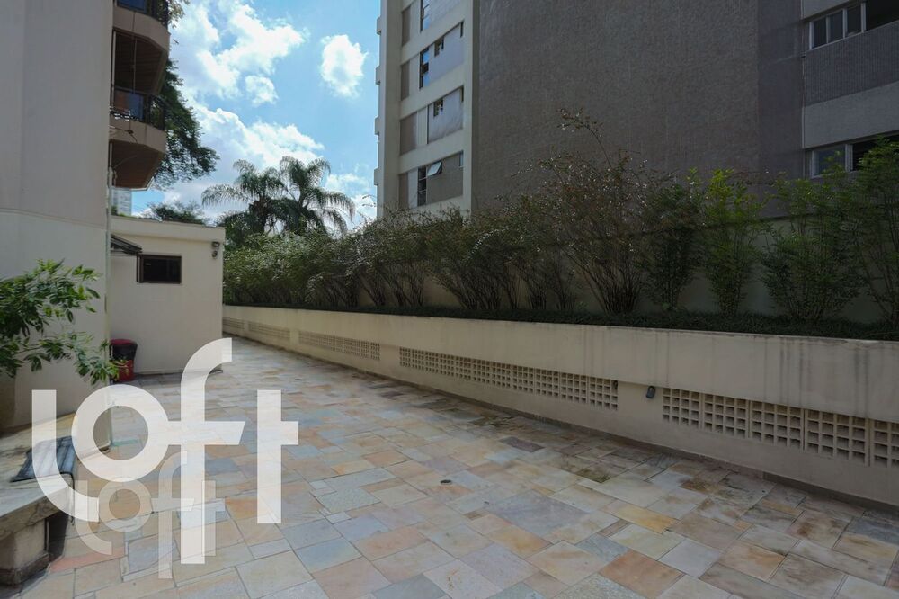 Apartamento à venda com 4 quartos, 230m² - Foto 13