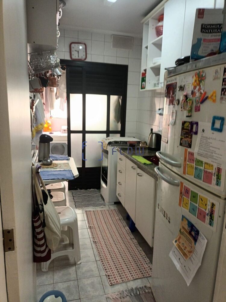 Apartamento à venda com 2 quartos, 75m² - Foto 6
