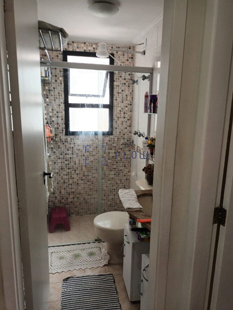 Apartamento à venda com 2 quartos, 75m² - Foto 8