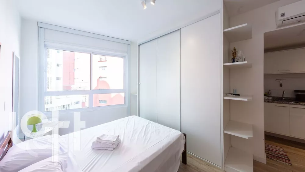 Apartamento à venda com 1 quarto, 31m² - Foto 4