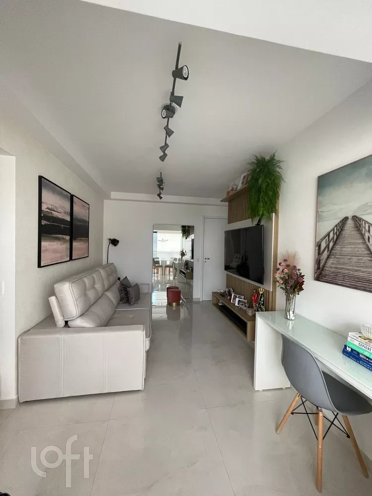 Apartamento à venda com 3 quartos, 69m² - Foto 1