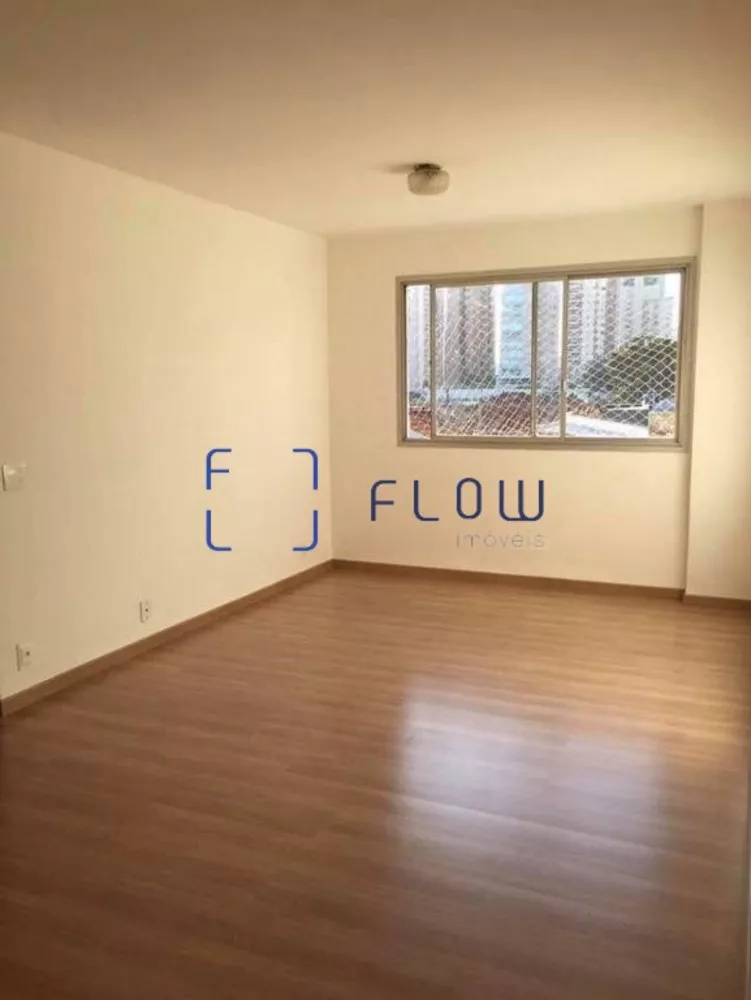 Apartamento à venda com 3 quartos, 100m² - Foto 1