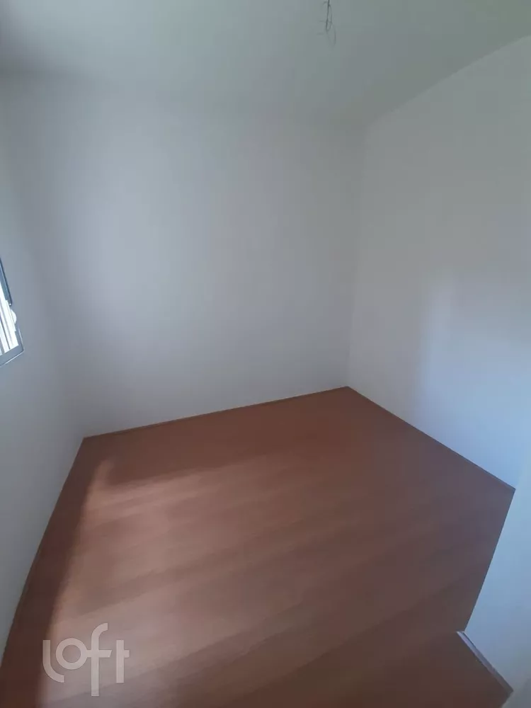 Apartamento à venda com 1 quarto, 42m² - Foto 2