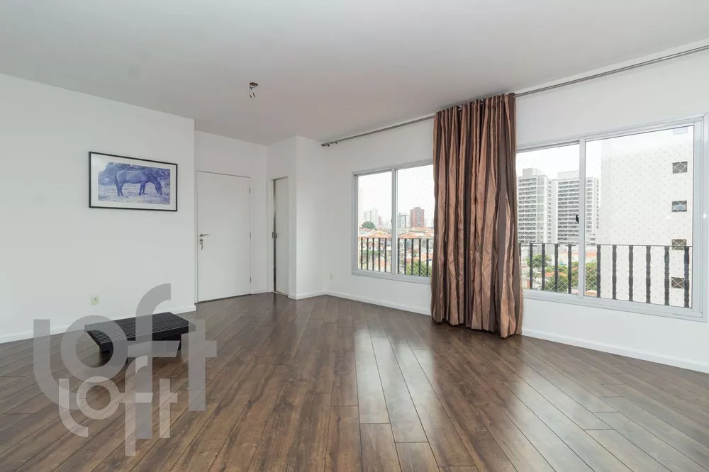 Apartamento à venda com 3 quartos, 110m² - Foto 1