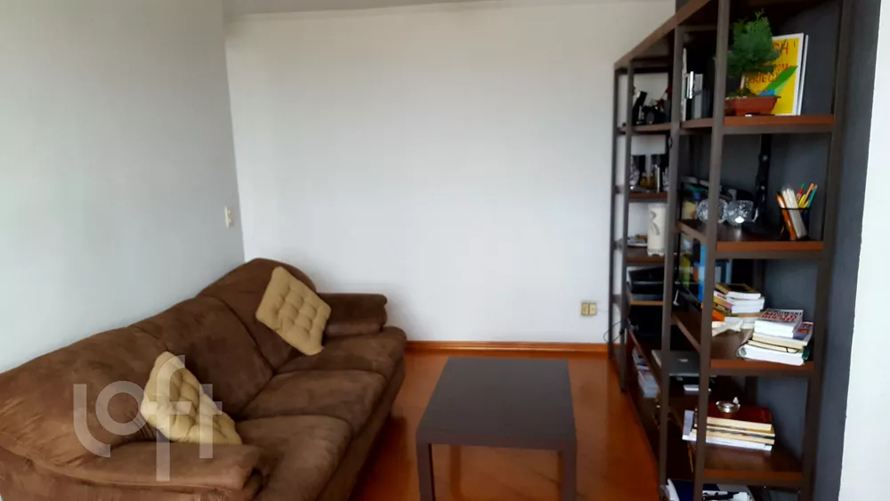 Apartamento à venda com 2 quartos, 56m² - Foto 1