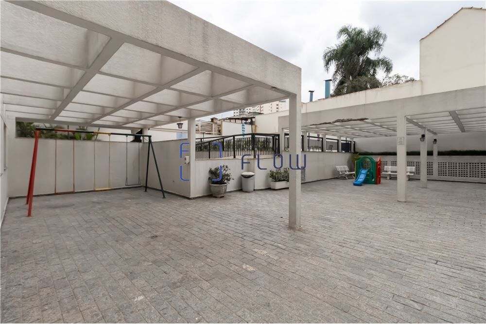Apartamento à venda com 3 quartos, 74m² - Foto 18
