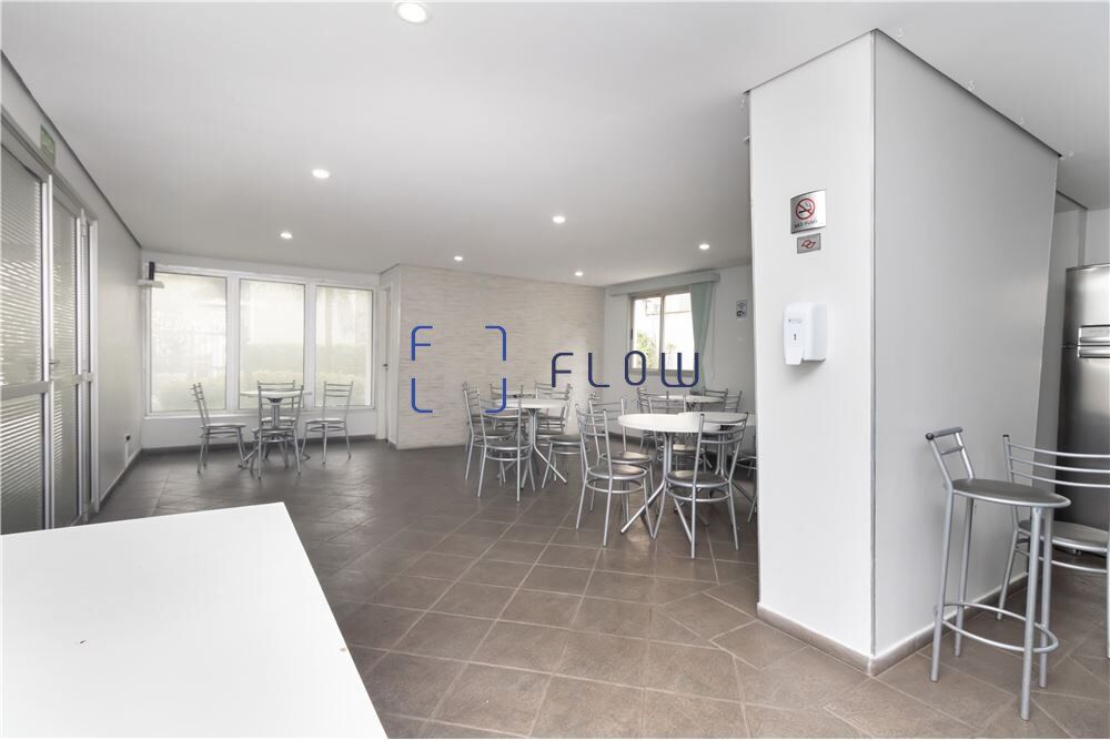Apartamento à venda com 3 quartos, 74m² - Foto 17