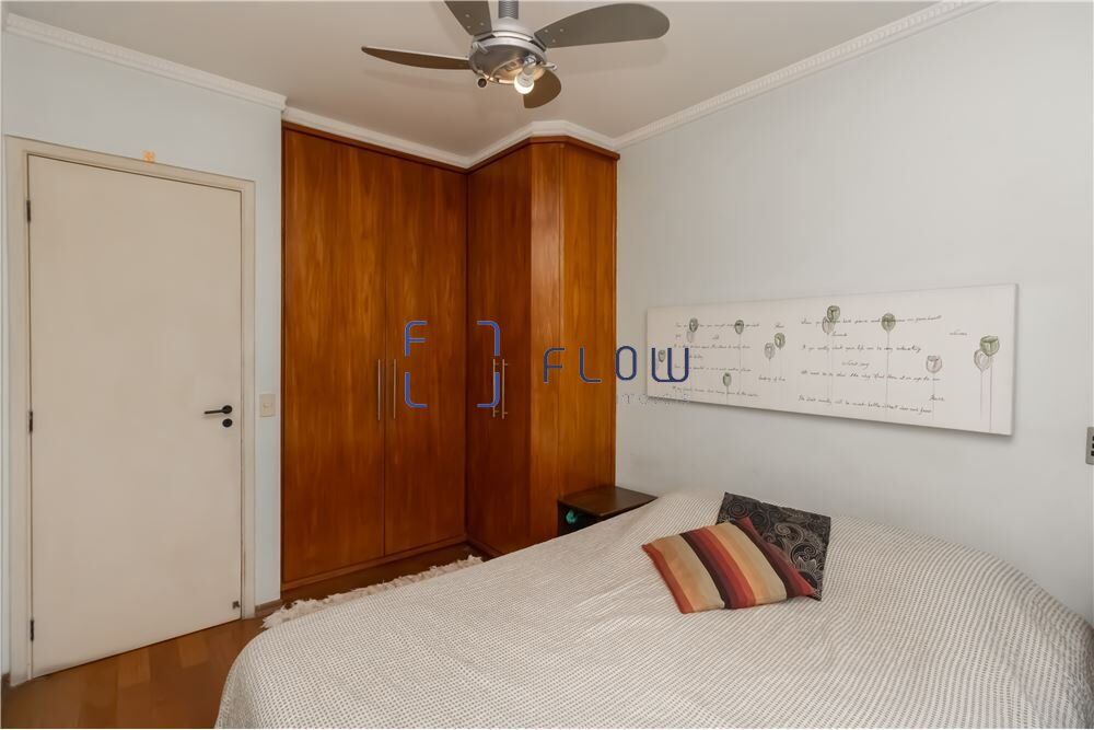 Apartamento à venda com 3 quartos, 74m² - Foto 8