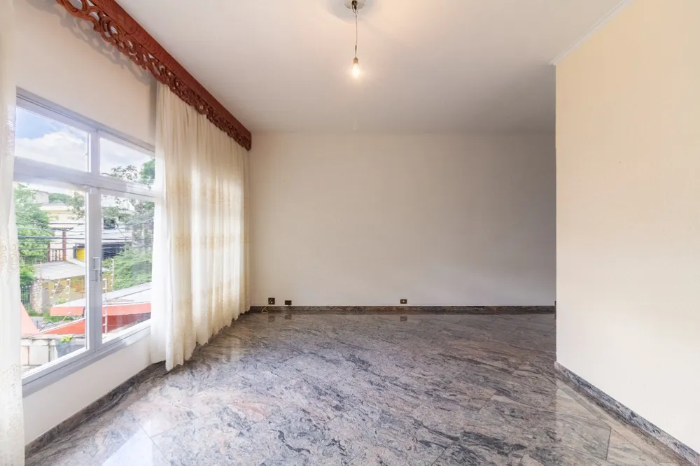 Casa, 3 quartos, 232 m² - Foto 2