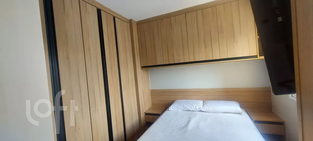 Apartamento à venda com 2 quartos, 44m² - Foto 3