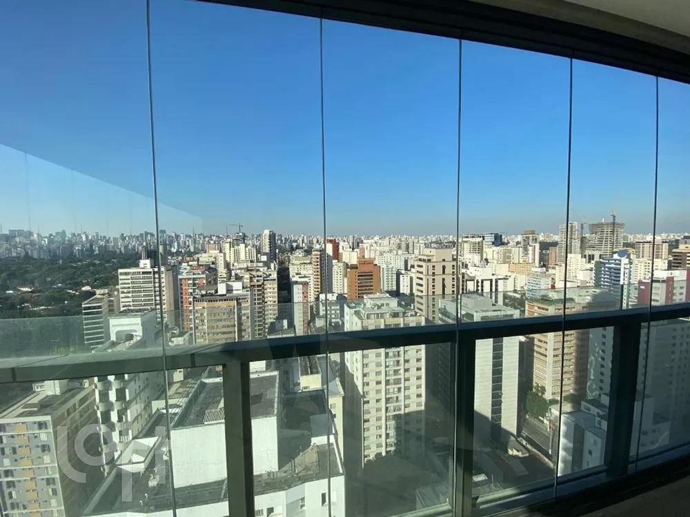 Apartamento à venda com 3 quartos, 288m² - Foto 3