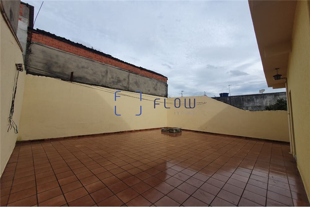 Casa à venda com 3 quartos, 150m² - Foto 10