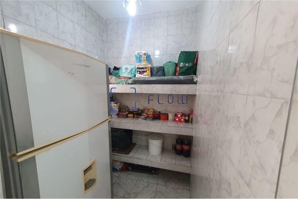 Casa à venda com 3 quartos, 150m² - Foto 31