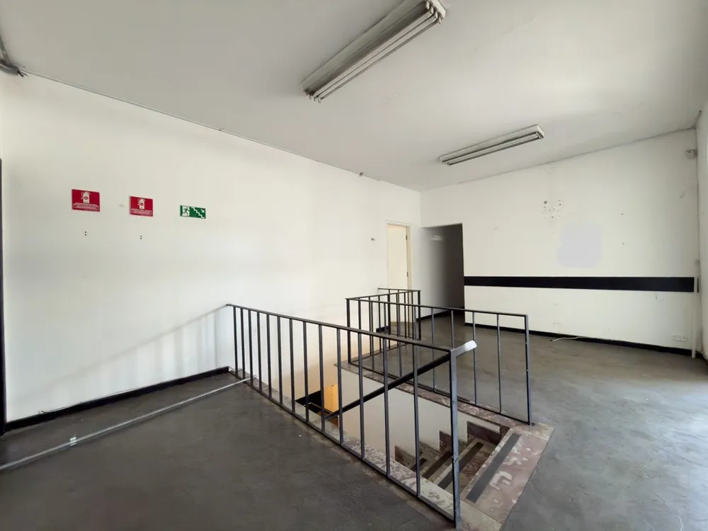 Casa, 8 quartos, 760 m² - Foto 1