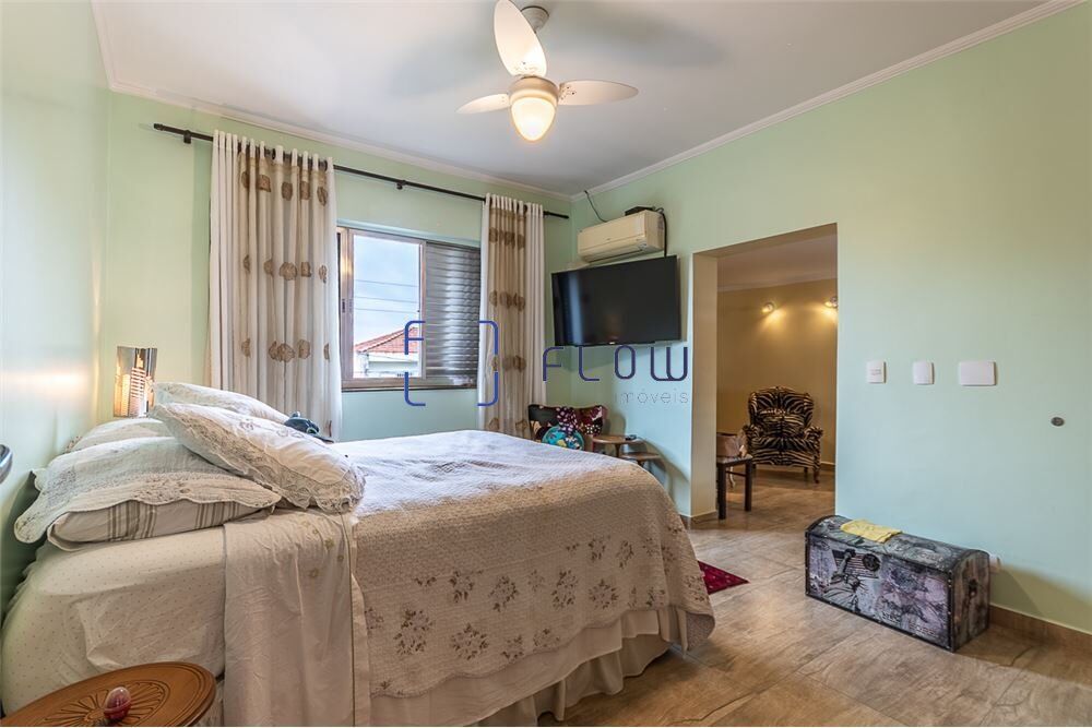 Casa à venda com 4 quartos, 267m² - Foto 15