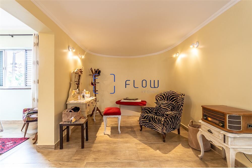 Casa à venda com 4 quartos, 267m² - Foto 17
