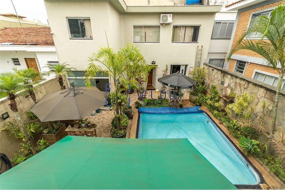 Casa à venda com 4 quartos, 267m² - Foto 45