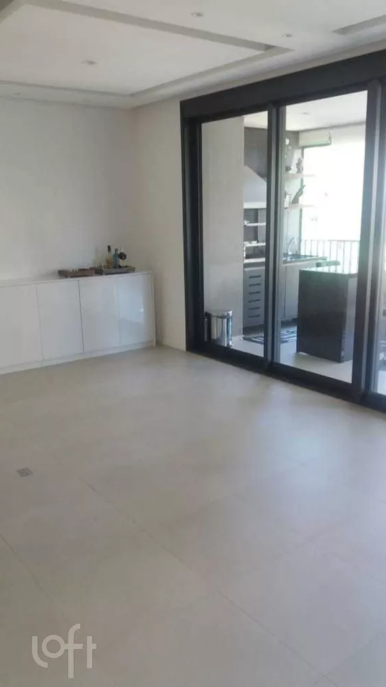 Apartamento à venda com 3 quartos, 125m² - Foto 1