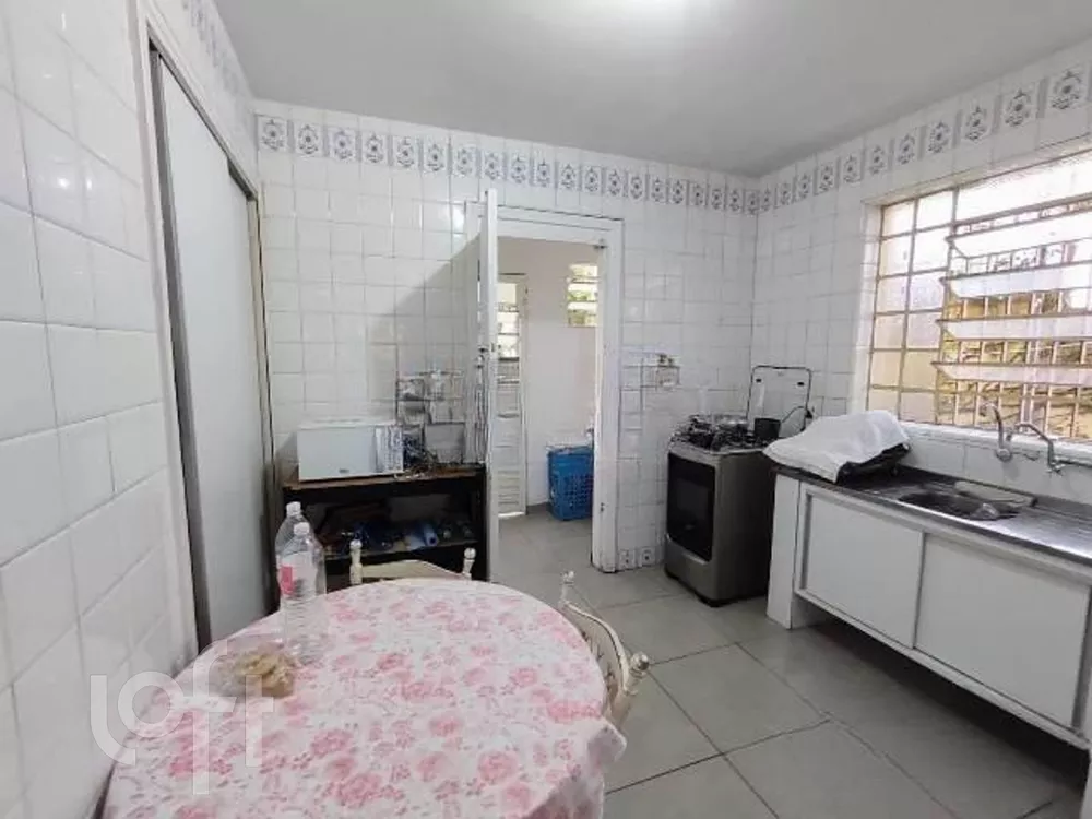 Casa à venda com 3 quartos, 180m² - Foto 7