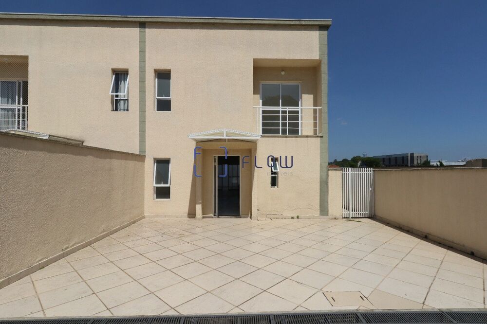 Casa de Condomínio à venda e aluguel com 4 quartos, 270m² - Foto 2