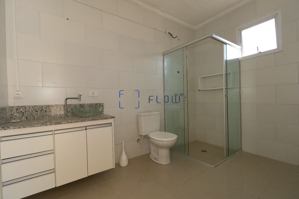 Casa de Condomínio à venda e aluguel com 4 quartos, 270m² - Foto 32