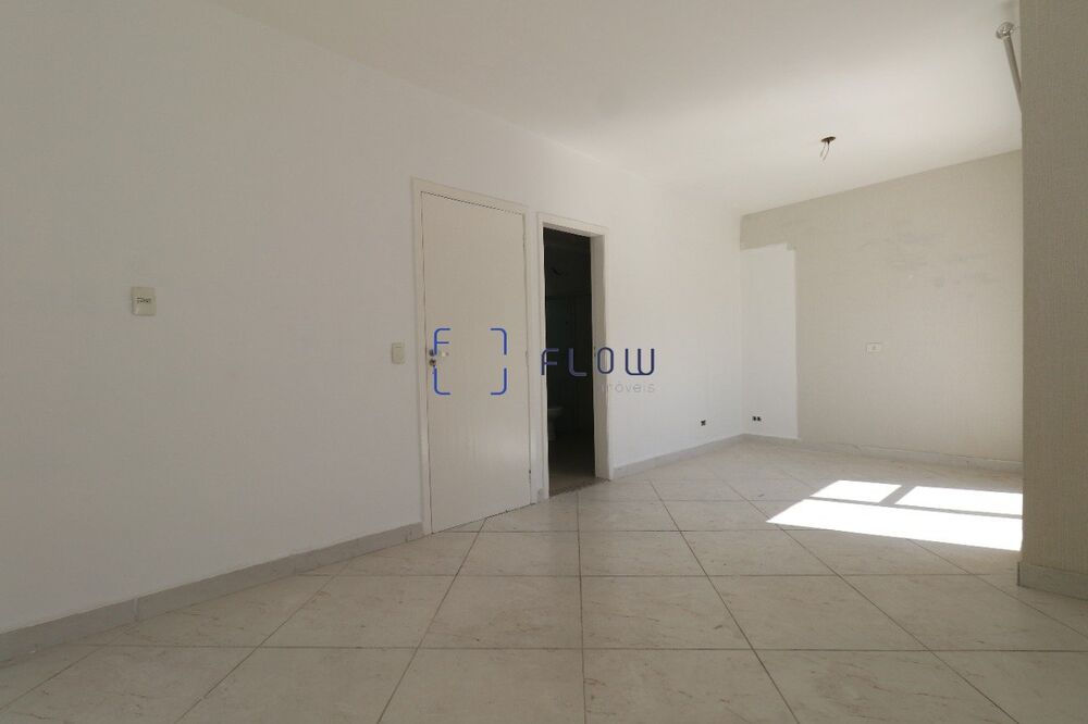 Casa de Condomínio à venda e aluguel com 4 quartos, 270m² - Foto 17