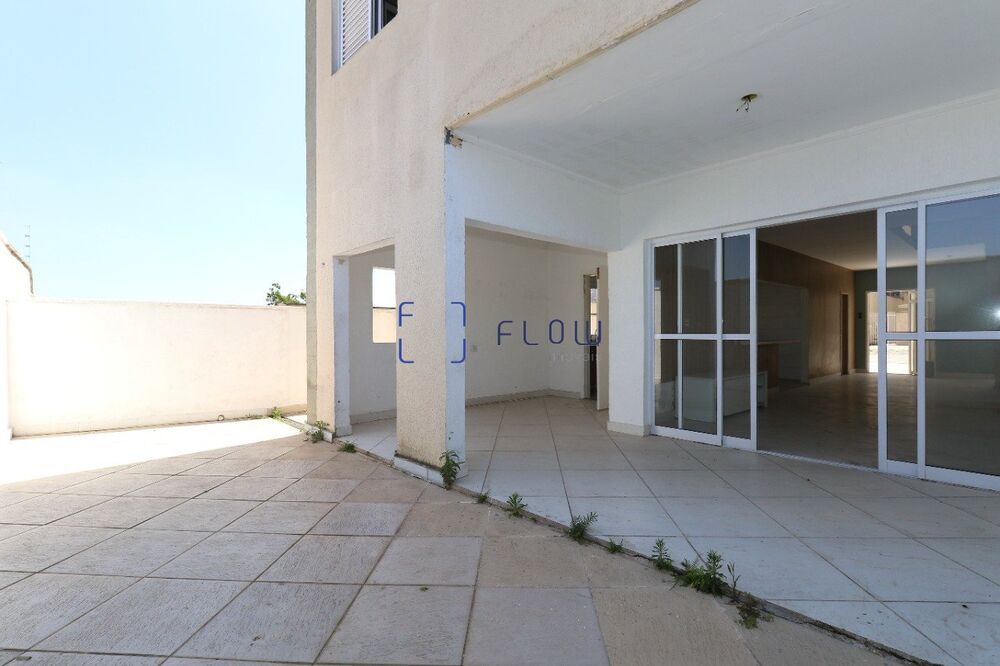 Casa de Condomínio à venda e aluguel com 4 quartos, 270m² - Foto 39