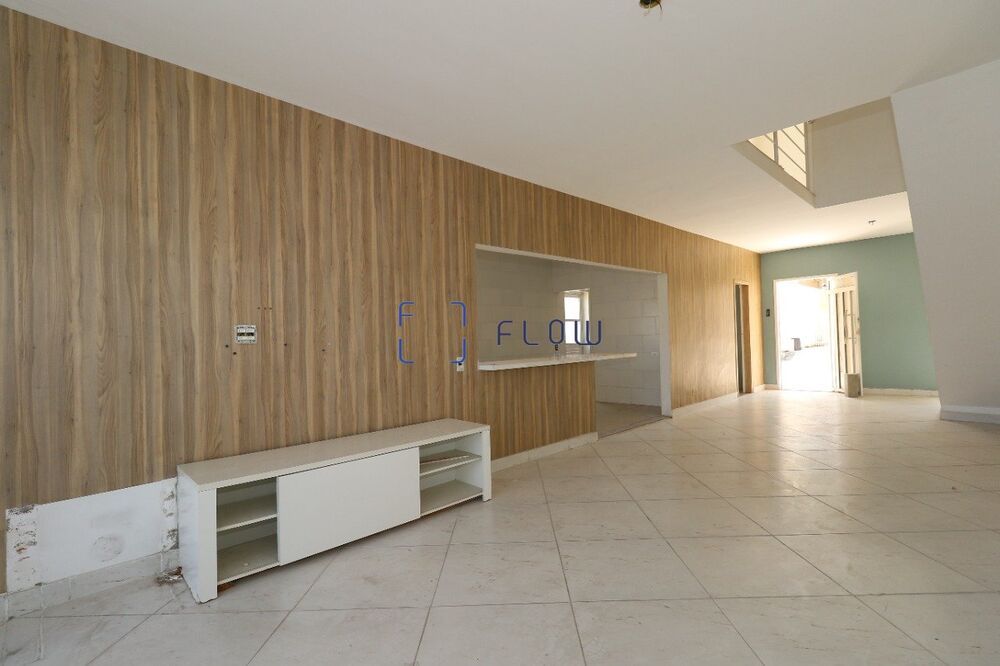 Casa de Condomínio à venda e aluguel com 4 quartos, 270m² - Foto 4