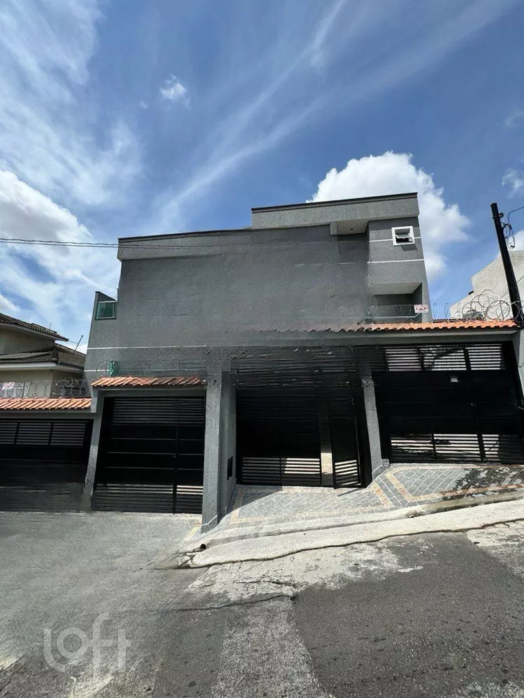 Casa à venda com 3 quartos, 133m² - Foto 1