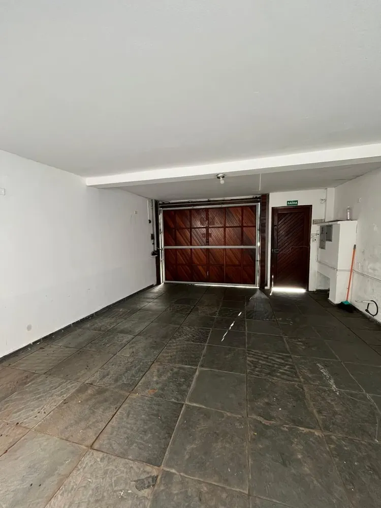 Casa, 4 quartos, 330 m² - Foto 1