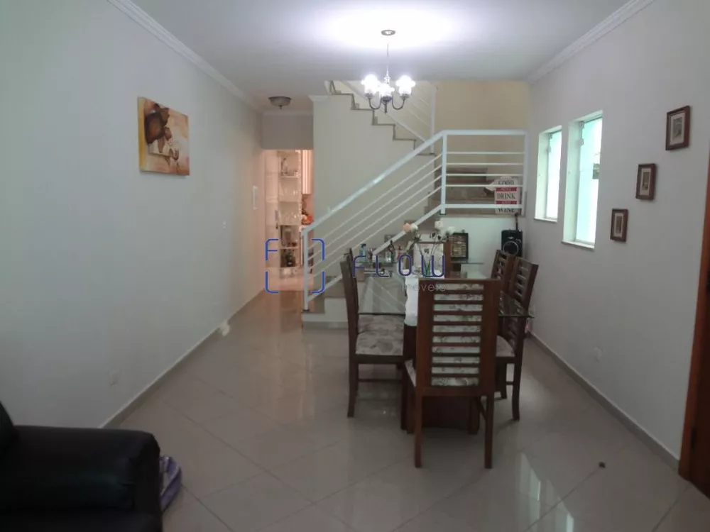 Casa à venda com 3 quartos, 138m² - Foto 4