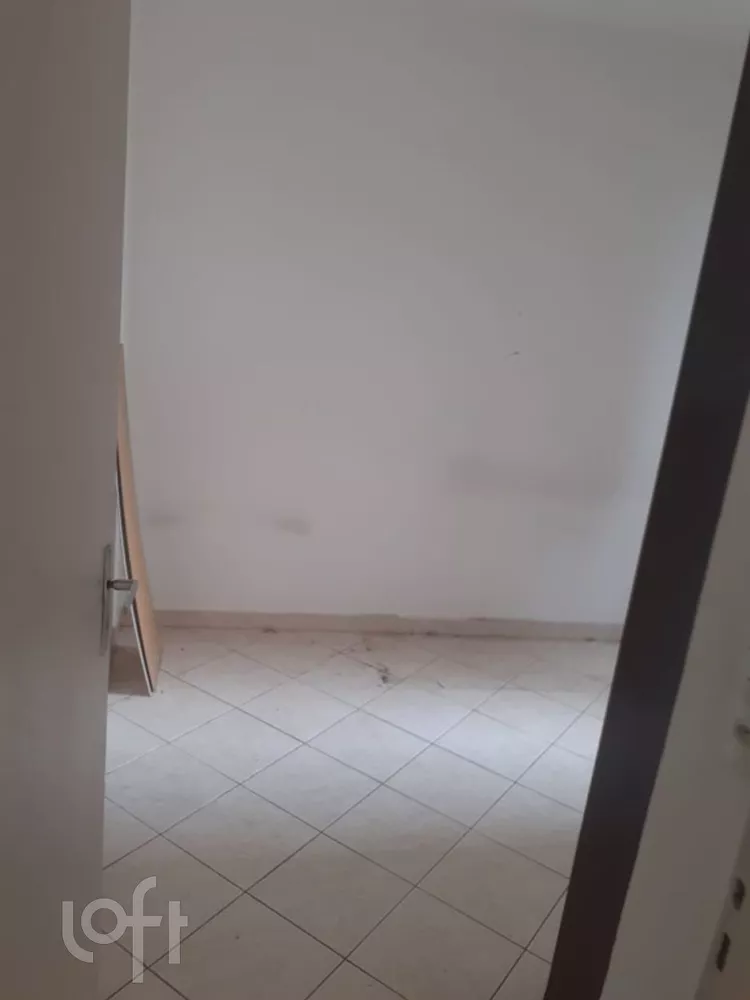 Apartamento à venda com 2 quartos, 50m² - Foto 2