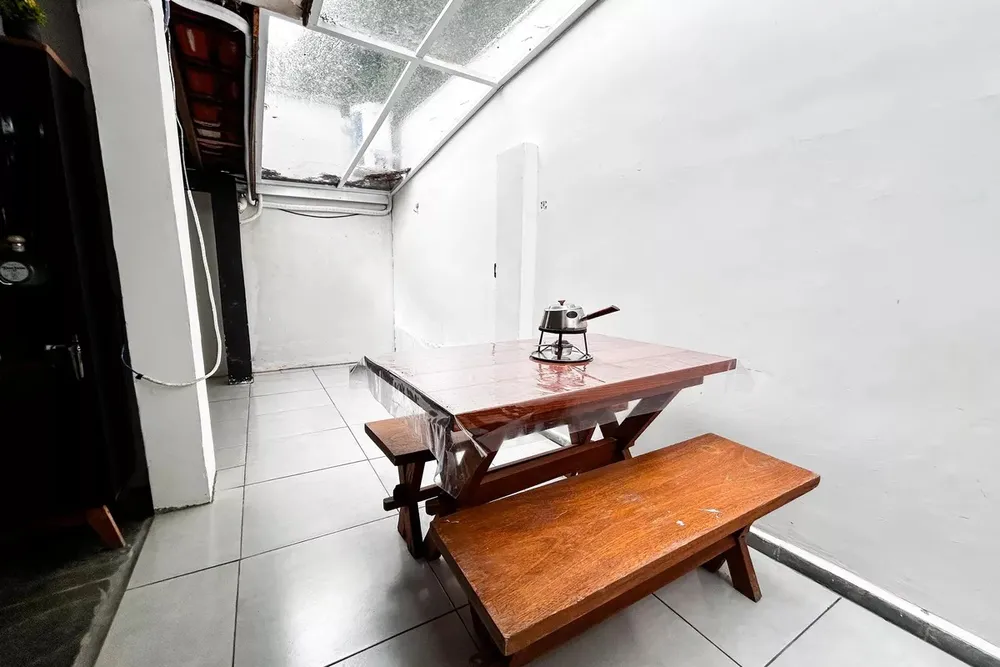 Casa, 4 quartos, 196 m² - Foto 2