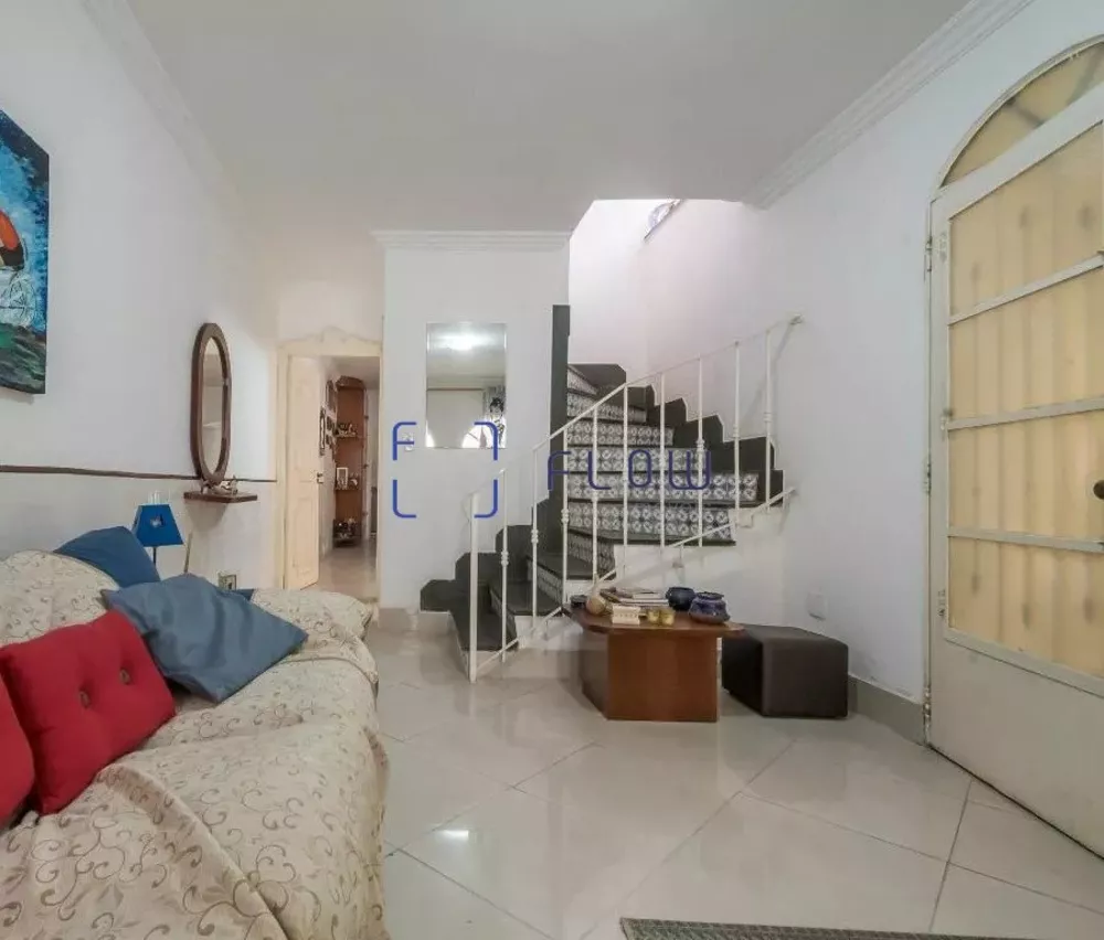 Casa à venda com 4 quartos, 150m² - Foto 4