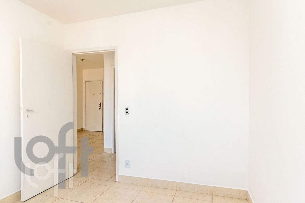 Apartamento à venda com 1 quarto, 42m² - Foto 3
