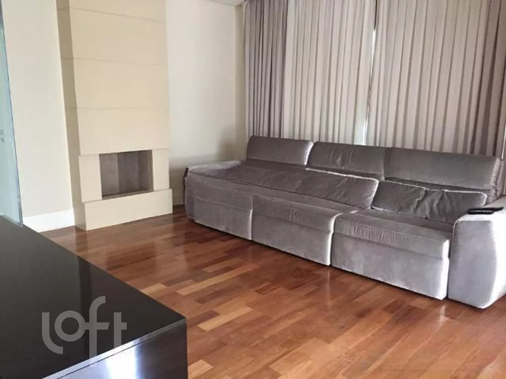 Apartamento à venda com 3 quartos, 150m² - Foto 1