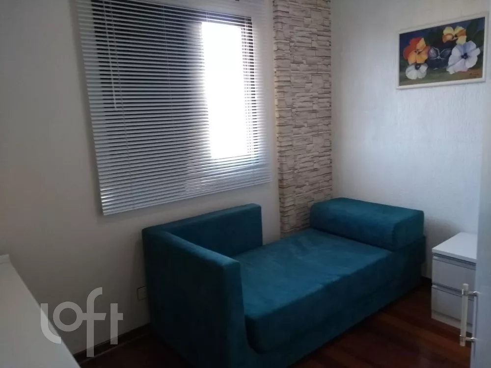 Apartamento à venda com 3 quartos, 70m² - Foto 2