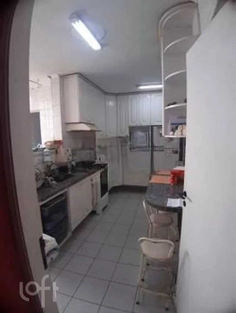 Apartamento à venda com 2 quartos, 65m² - Foto 4