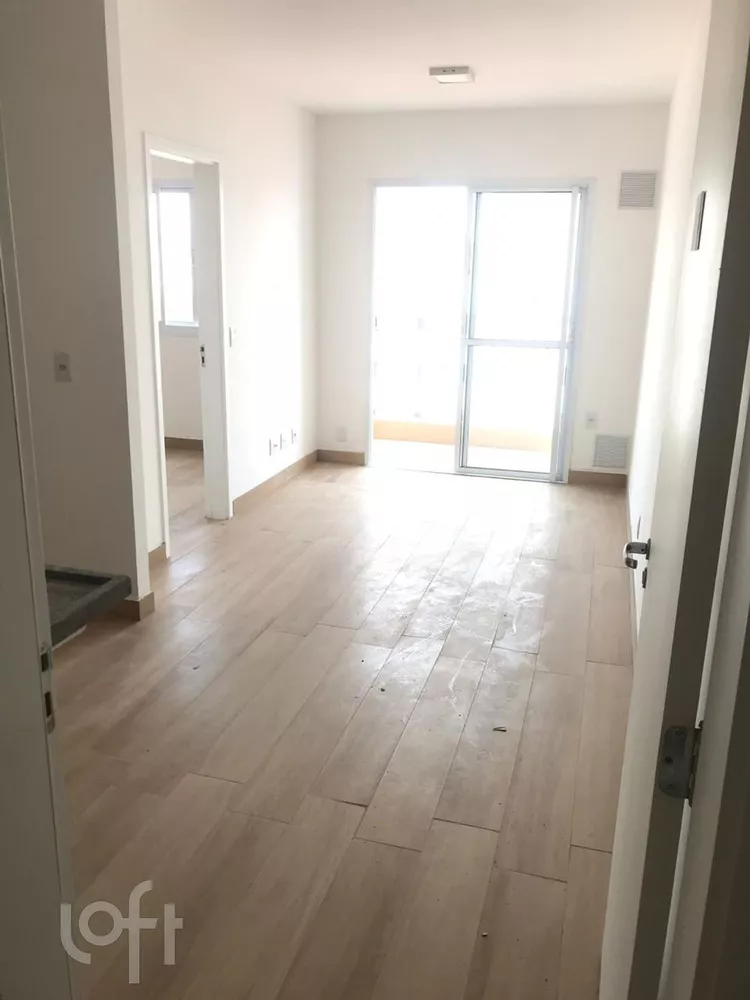 Apartamento à venda com 1 quarto, 33m² - Foto 1