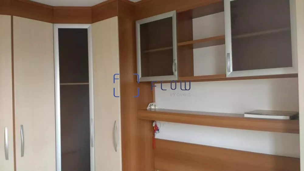 Apartamento à venda com 2 quartos, 48m² - Foto 2