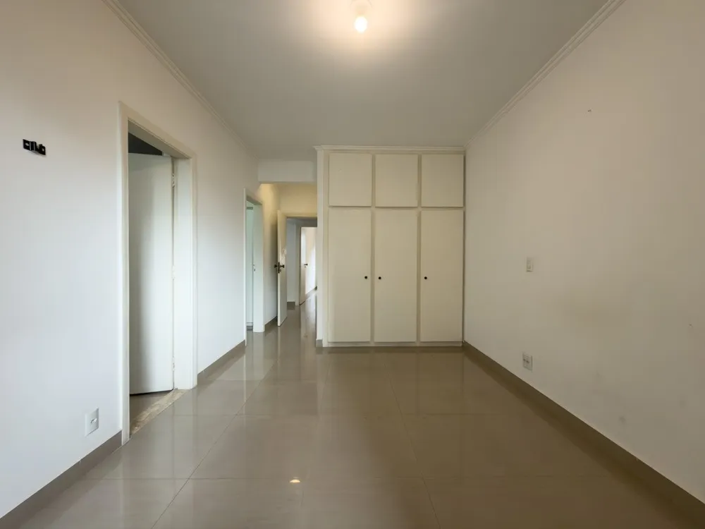 Apartamento, 3 quartos, 160 m² - Foto 1
